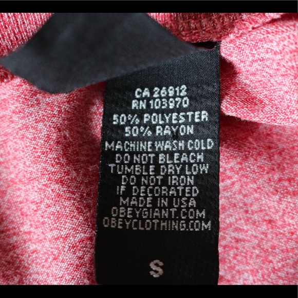 Obey top/t-shirt size S - Picture 4 of 4